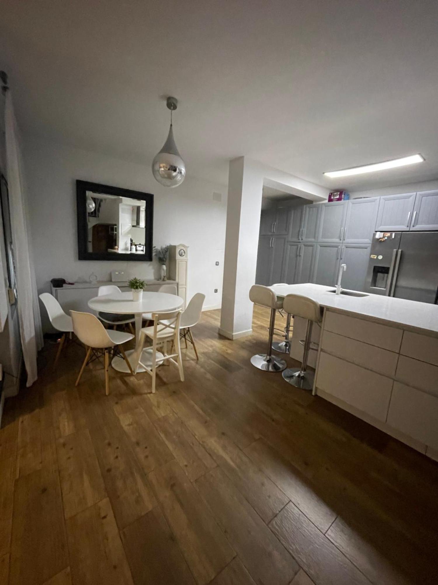 Mediterranean House - Habitaciones Privadas En Casa Compartida マイレナ・デル・アルハラフェ エクステリア 写真