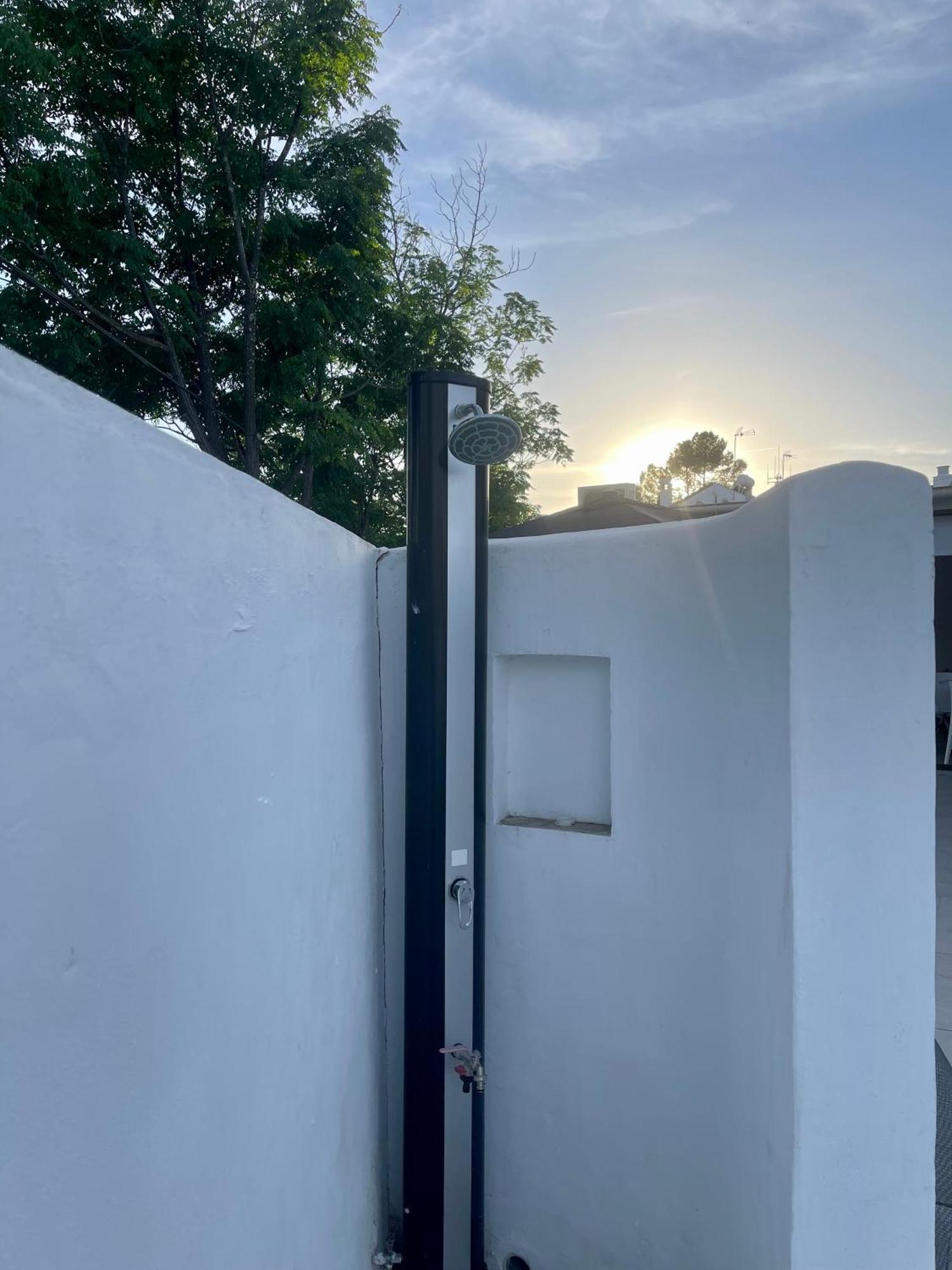 Mediterranean House - Habitaciones Privadas En Casa Compartida マイレナ・デル・アルハラフェ エクステリア 写真